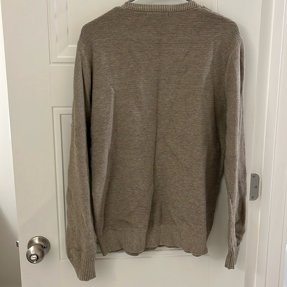 Men’s Banana Republic Sweater - Picture 5 of 5